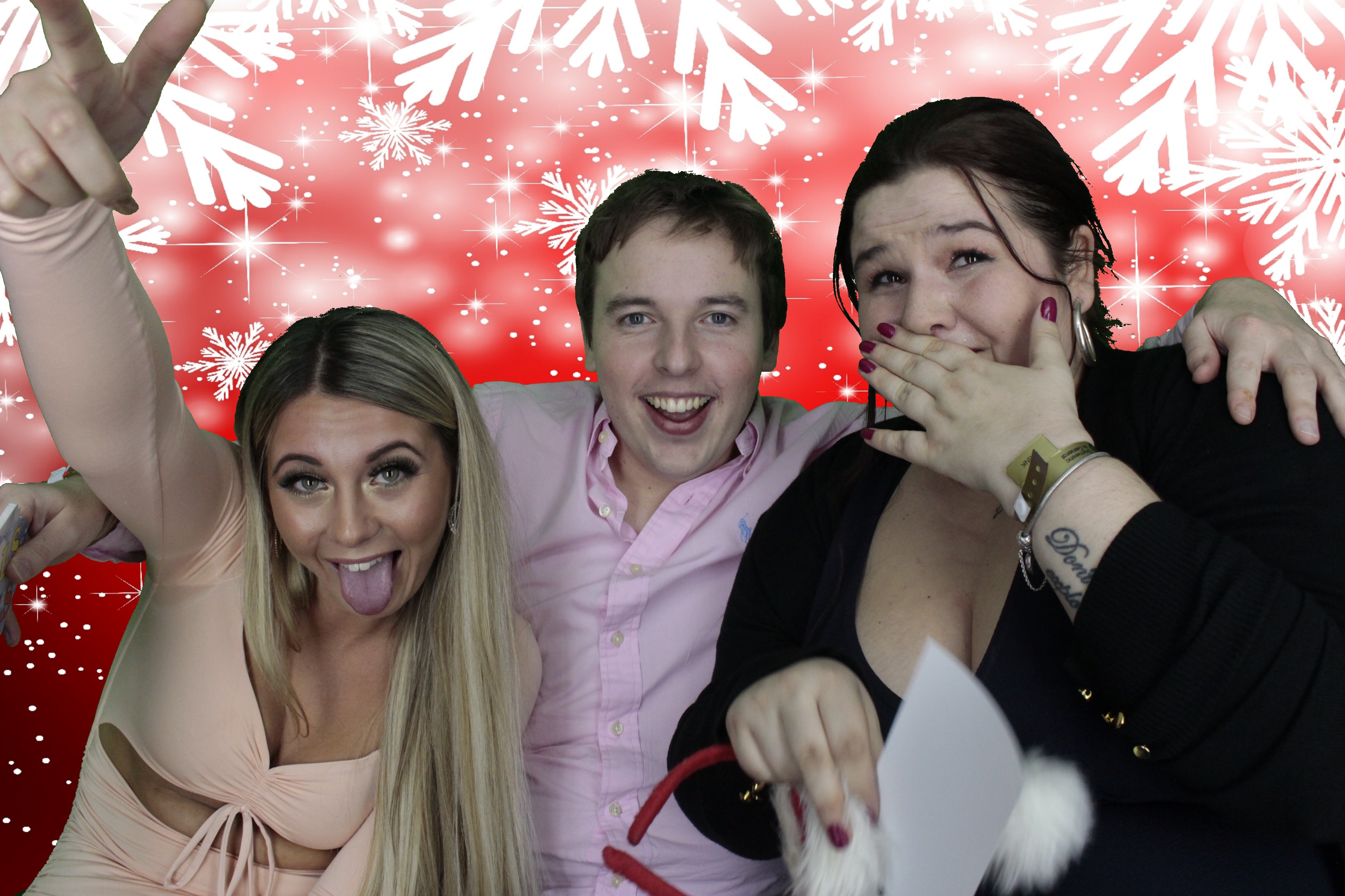 Domestic and General Christmas Party 2019 | View more photos from the event at gallery.myphotoboothexperience.co.uk/u/MyPhotoBoothExperienceLtd/Domestic-and-General-Christmas-Party-2019